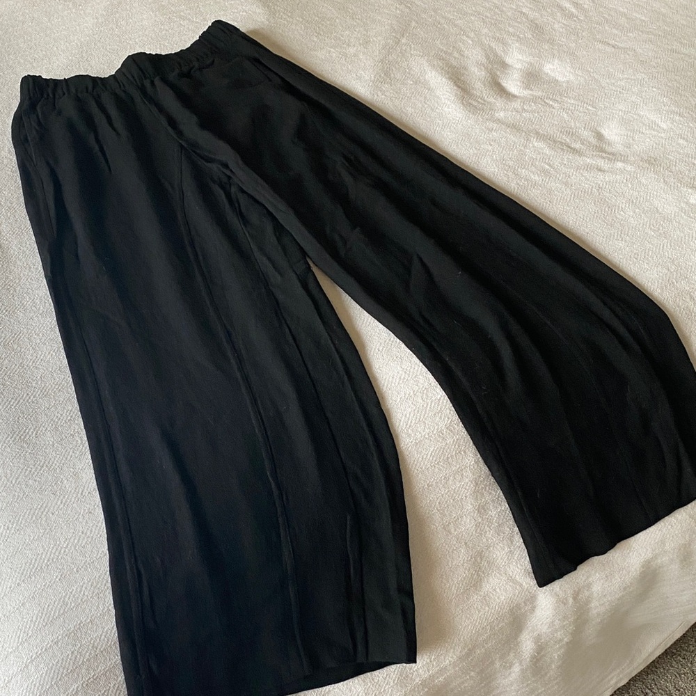 Amazon Wide Leg Black Pants